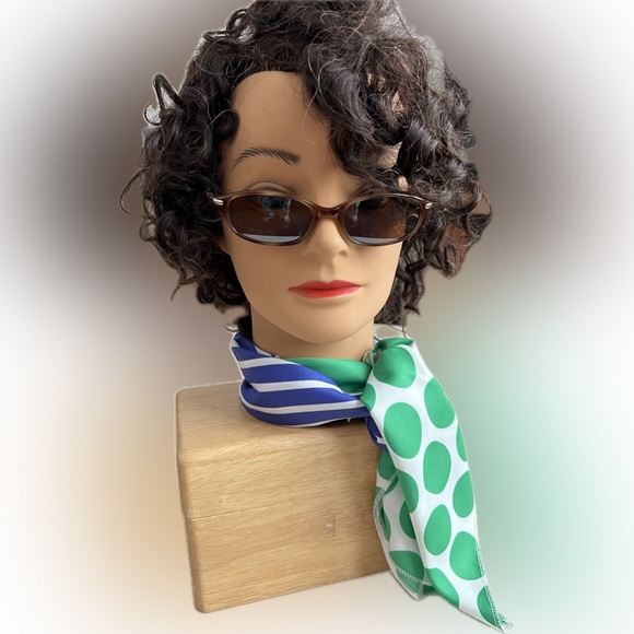 Knot Wrap by Lush | Geometric Polka Dots & Stripes Pattern Green/Navy Blue/White - Picture 11 of 12